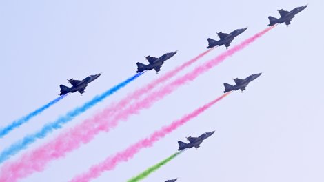 Bakıda hərbi parad keçirildi -YENİLƏNİB