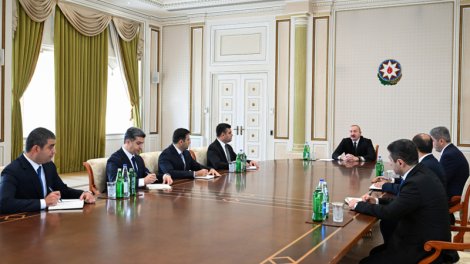 Prezident Ceyhun Cəlilovu və yeni təyin olunan icra başçılarını qəbul etdi - FOTO