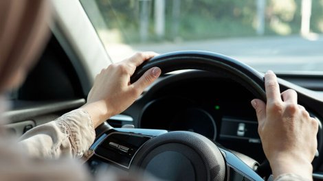 Ekspert qəzaya düşmüş avtomobil almağın riskləri barədə xəbərdarlıq etdi