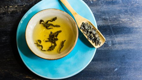 Yaşıl çaydakı acılıqdan necə qurtulmaq olar?