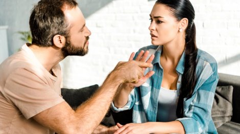 Emosional cəhətdən yetkin olmayan insanlar tərəfindən istifadə edilən 12 ifadə