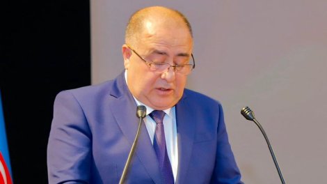 Naxçıvanda Baş nazir səlahiyyətlərini kim icra edir?