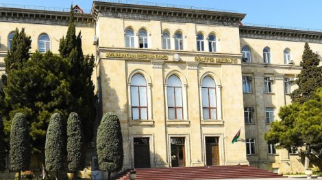 Nazirliyin inzibati binalarında 398 min manatlıq cari təmir