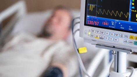 İnsan öləndə həqiqətən də həyatı gözlərinin önündən film lenti kimi keçir?