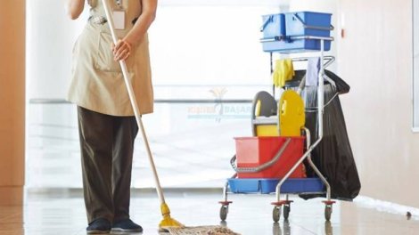 25 gün xadimə kimi işlədiyi evdən 5 minlik qızıl oğurladı