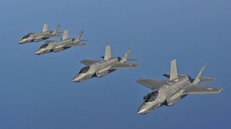 Döyüş təyyarəsinin "gözü": Oilotlar düşməni 150 km uzaqlıqda necə görür?