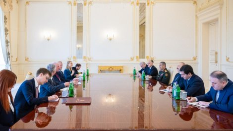 Prezident Birləşmiş Krallığın müdafiə üzrə dövlət nazirini qəbul etdi - FOTO