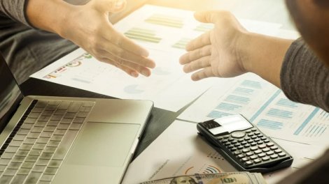 
Mərhum nazirin şirkətinə 364 min manatlıq sifariş