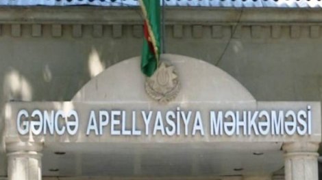 Gəncə Apellyasiya Məhkəməsinə məxsus avtomobil hərraca çıxarılır