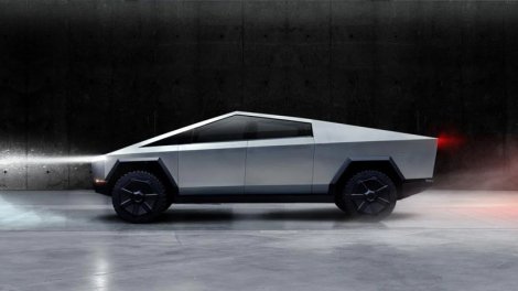 "Zaman bombaları": Mütəxəssislər işlənmiş "Tesla" avtomobillərini tənqid etdi