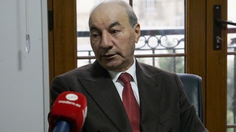 "Devalvasiyanın səbəbkarlarından biri də o idi” - Eks-nazir