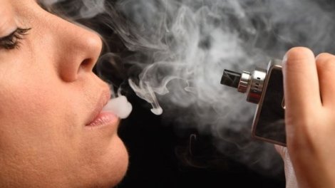 Azərbaycanda elektron siqaretlər qadağan olunur