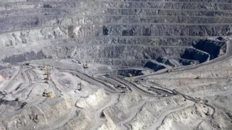 “Sumqayıt” gil yarağı hərracda