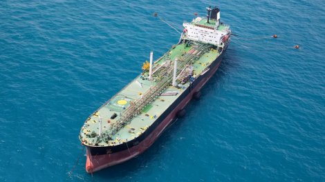 Hindistan üsyan etdi: Rusiya neft tankerləri Çini "mühasirəyə alır"