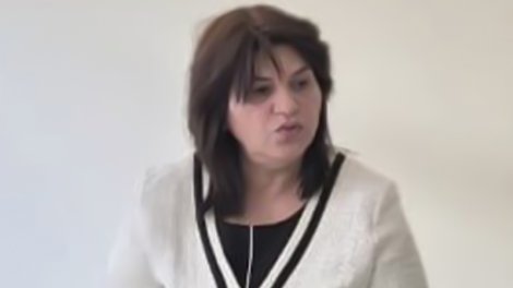 
Direktorun müəllim və onun həkim atası ilə qalmaqalı- Məhkəmədə bitdi