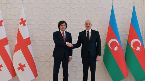 İrakli Kobaxidze Azərbaycan Prezidentinə zəng etdi