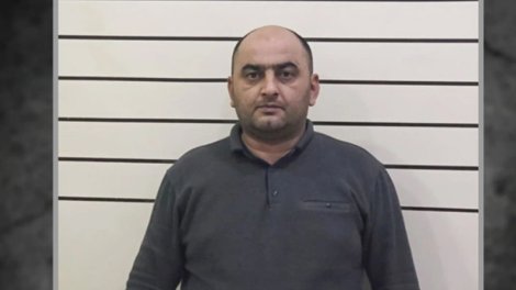 Vəzifəli şəxsin qohumu adı ilə dələduzluq edən şəxs saxlanıldı