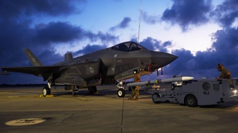 "Hava-hava" raketləri səmada qırıcıları necə aşkar edir və vurur?