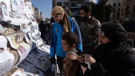 Əsəd rejimi dövründə yaradılan gizli kütləvi məzarlıqlar araşdırılır