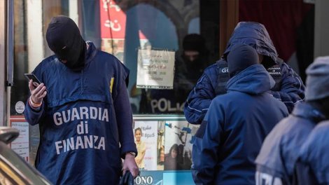 Xeyriyyə məqsədli milyonluq ianələr HƏMAS-ın əlinə keçib