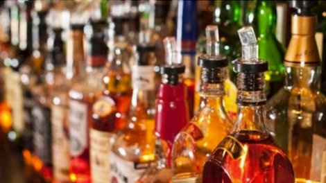 Həkim: Enerji içkilərini və ya qəhvəni spirtlə qarışdırmaq ölümcül ola bilər