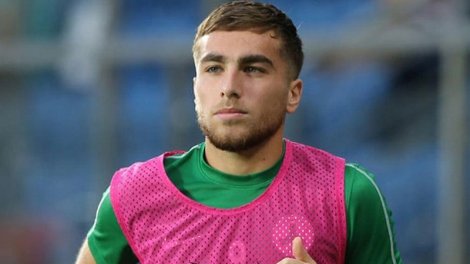 "Beşiktaş" Azərbaycan millisinin üzvünü transfer edir