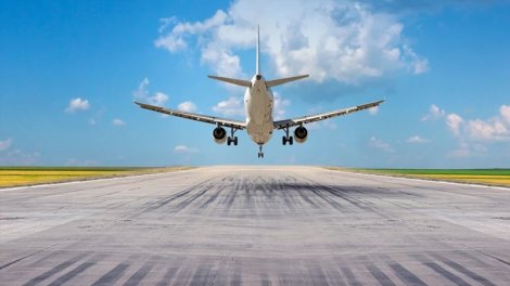 Pilotlar cavab vermədi, təyyarə öz-özünə yerə endi