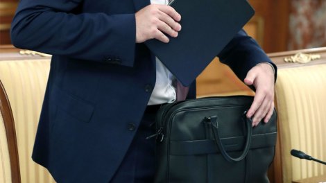 Naxçıvanın idarə rəisi işdən çıxarıldı, müavin təyin edildi