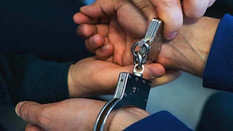 
Cinayət törətməkdə şübhəli bilinən 72 nəfər saxlanıldı