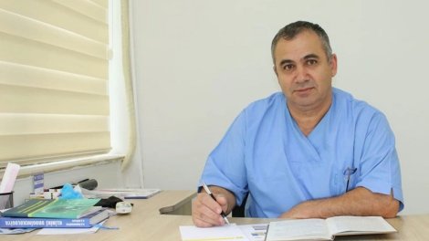 Müğənninin baş həkim olan qardaşı işdən çıxarıldı