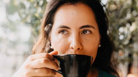 Kofeinli, yoxsa kofeinsiz: Hansı qəhvə daha faydalıdır?