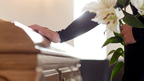 Hindistanda 103 yaşlı qadın dəfn mərasimində "dirildi"