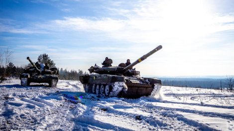 Rusiya sərhədin yeni istiqamətlərində irəliləyir