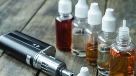 Azərbaycanda elektron siqaret qadağası təsdiqləndi