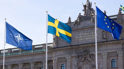 İsveç Britaniya və Fransanın nüvə silahlarını ölkədə yerləşdirməyi müzakirə edir