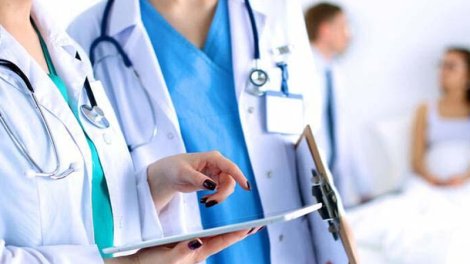 Həkimlərə verilən bonuslar niyə dayandırılıb? - Rəsmi açıqlama