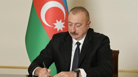 Naxçıvan Şəhər İcra Hakimiyyətinin başçısı vəzifəsindən azad etdi