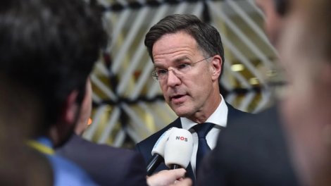 Rutte: "Budapeşt və Minsk razılaşmalarının təkrarlanmamasını təmin etməliyik"