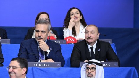 İlham Əliyev Vaşinqtonda Sülh Şurasının ilk iclasında iştirak edir - FOTO