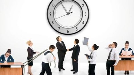 Azərbaycanda hansı peşə sahibləri gündə neçə saat işləyir? &ndash; SİYAHI