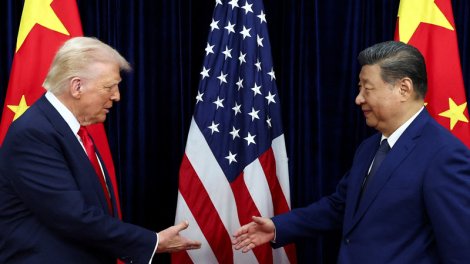 "Bloomberg": Trampın tarif qadağası danışıqlardan əvvəl Sinin əlini gücləndirir