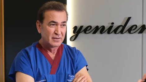 Professor Selahəddin Kumru - Ana bətnində həyat xilas edən CƏRRAH
