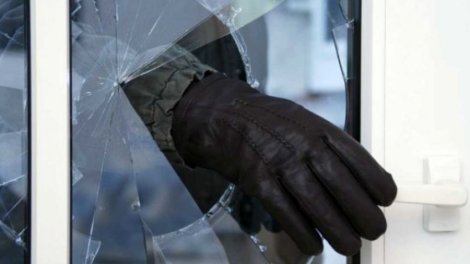 Marketlərdən oğurluq edən şəxslər saxlanılıblar