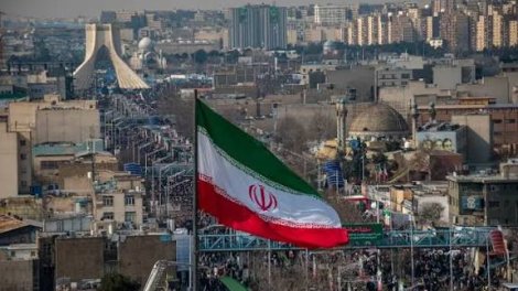 İranda ölən generalların adları açıqlandı