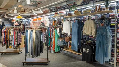 Bakıda bu "Mall" bağlanır