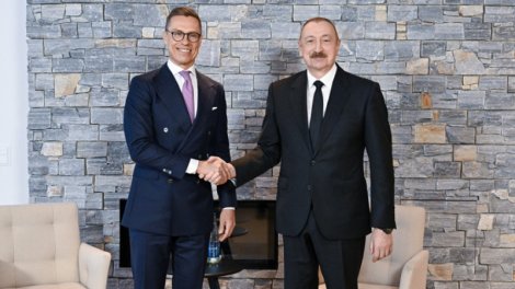 Aleksandr Stubb İlham Əliyevə zəng etdi