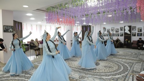 Ahıl şəxslər üçün sosial xidmət müəssisəsində bayram tədbiri təşkil olunub