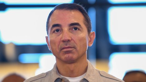 İş adamı Adnan Əhmədzadənin həbs müddəti uzadıldı