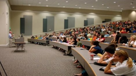 Universitetlərlə bağlı gözlənilən qərar: Tələbə ancaq tələbəni görəcək?