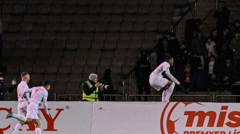 İki futbolçu "Sabah"dan gedə bilər